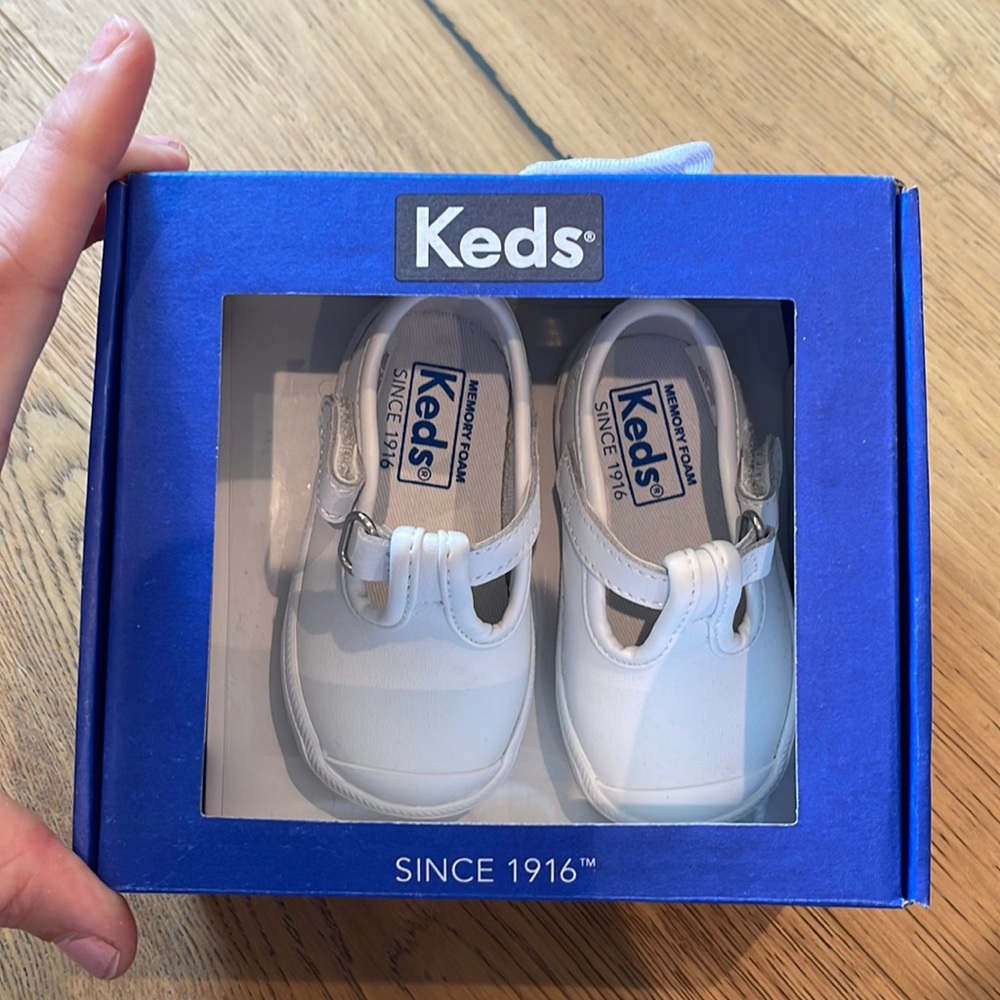 Keds size 3 M